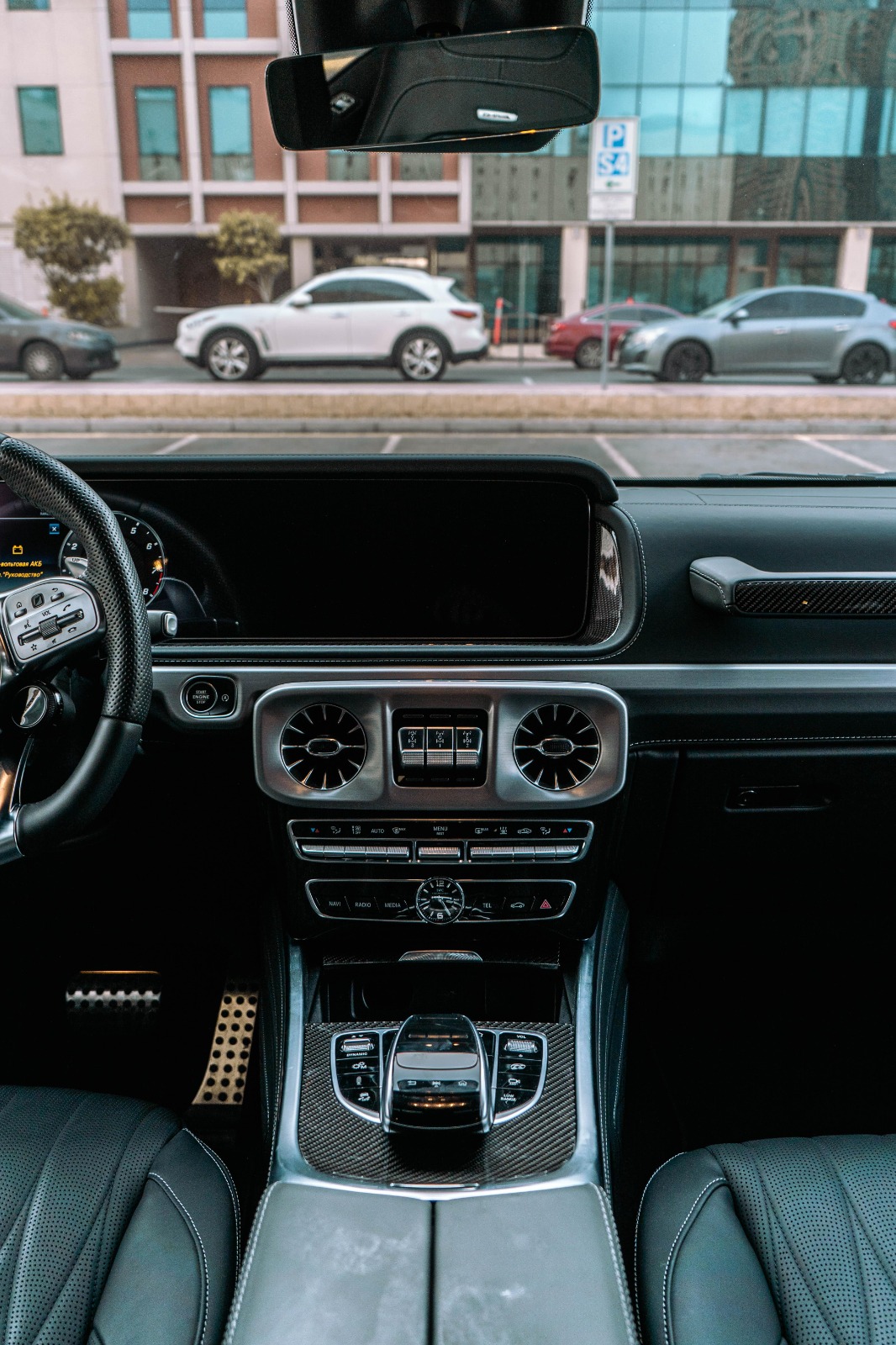 Mercedes-AMG G63 (Matt Black)