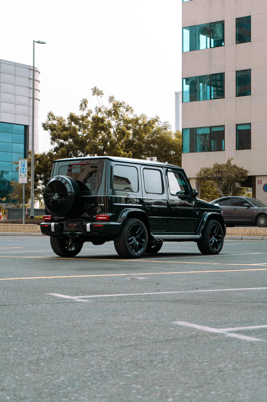 Mercedes-AMG G63 (Black)