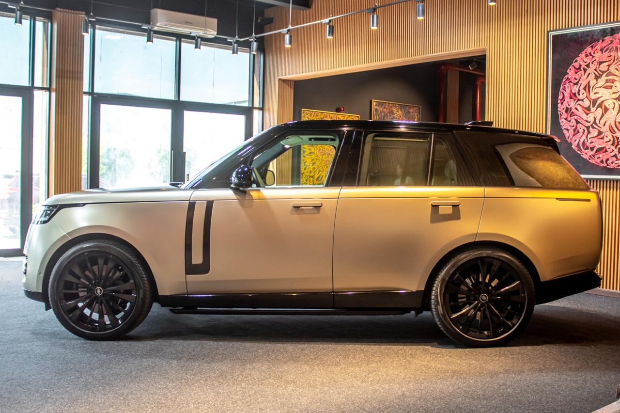 Range&nbsp;Rover&nbsp;Velar