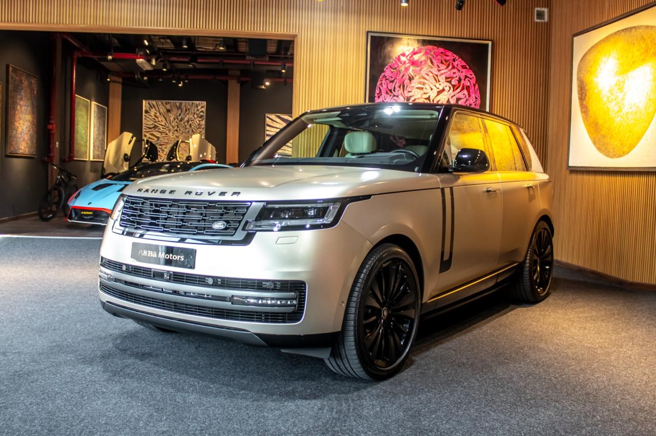 Range&nbsp;Rover&nbsp;Velar