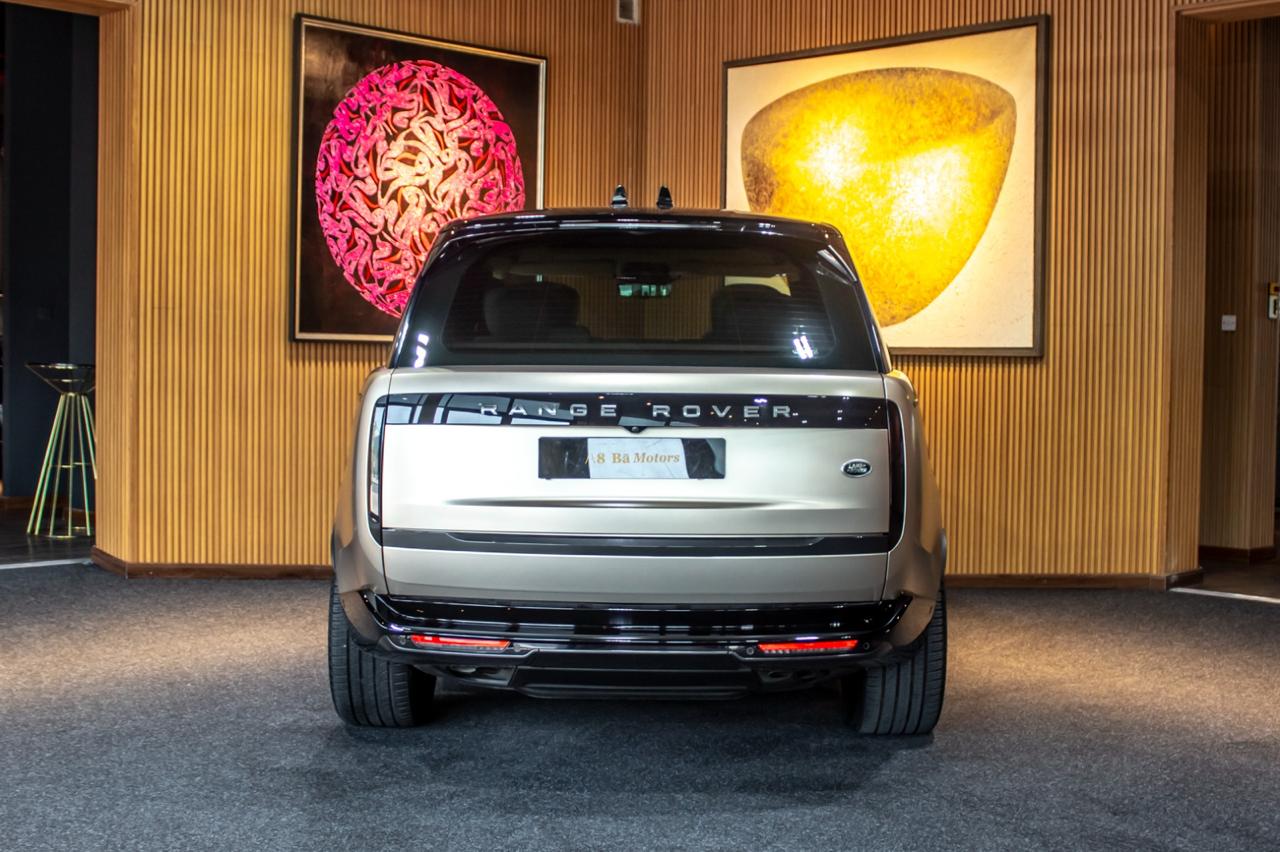 Range&nbsp;Rover&nbsp;Velar