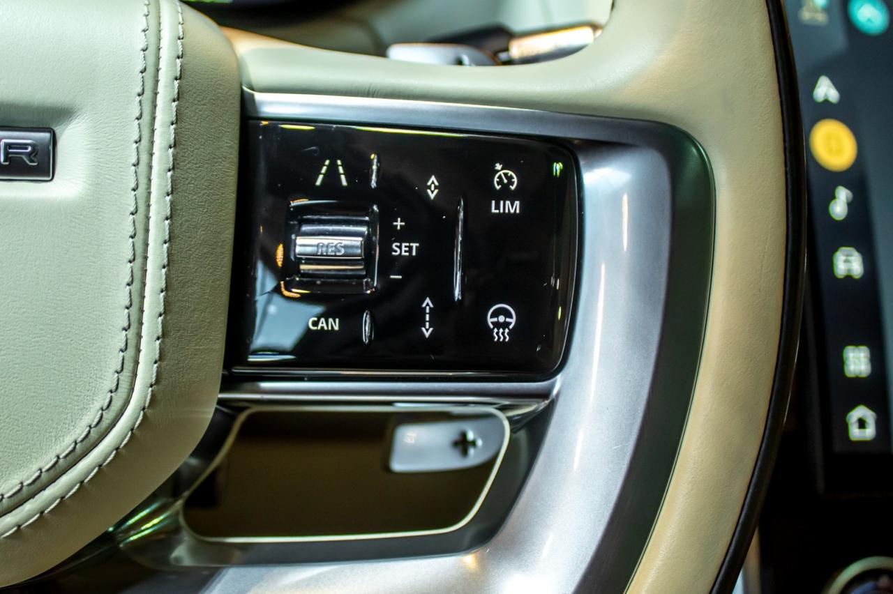 Range&nbsp;Rover&nbsp;Velar