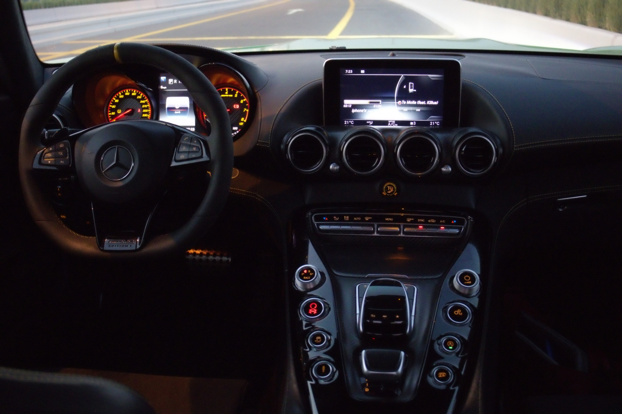 Mercedes Benz AMG GTR