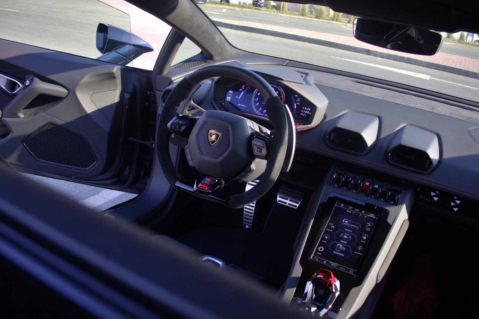 Lamborghini Huracan EVO Spyder 2024